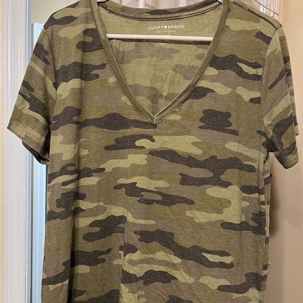 Lucky Brand Olive Camouflage V-Neck Tee
